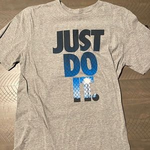 Large Grey Nike Tee Shirt